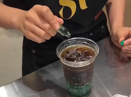 郑钦文决赛前吃了退烧药