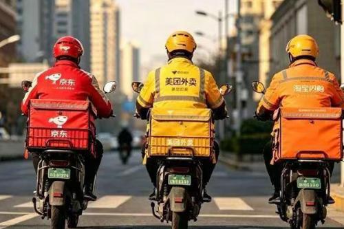 “暴雨+强对流天气”双预警 南方降雨将“超长待机”